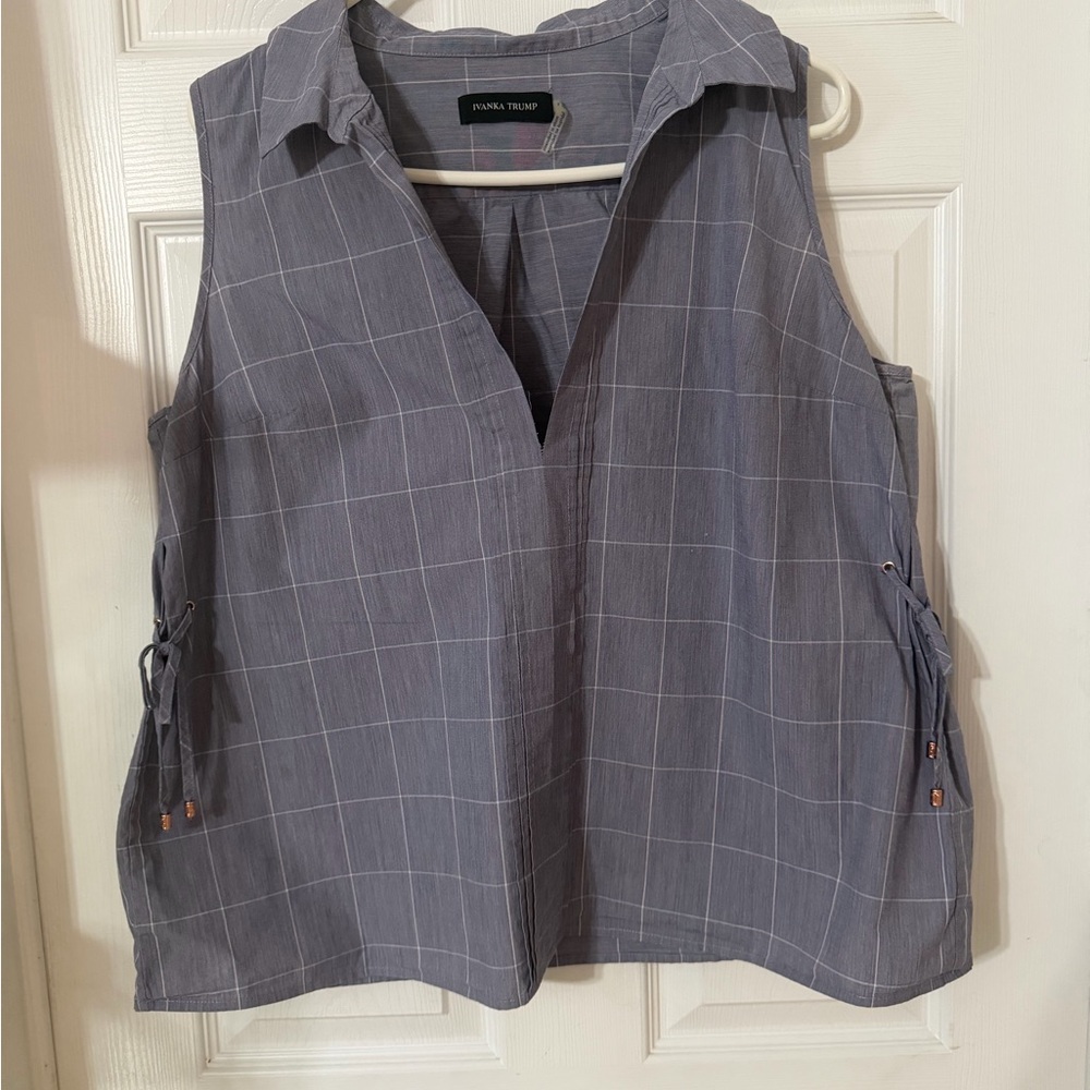 Ivanka Trump Gray Checkered Sleeveless Blouse